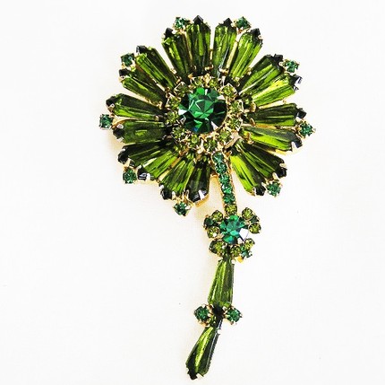 AgedandOpulentJewelr Juliana Green Flower Brooch by Aged and Opulent Jewelry