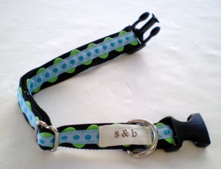 Polka Dot and Ric-Rac Dog Collar by Schnitzel and Boo