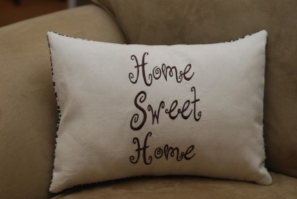 il_570xN.194895040 home sweet home pillow